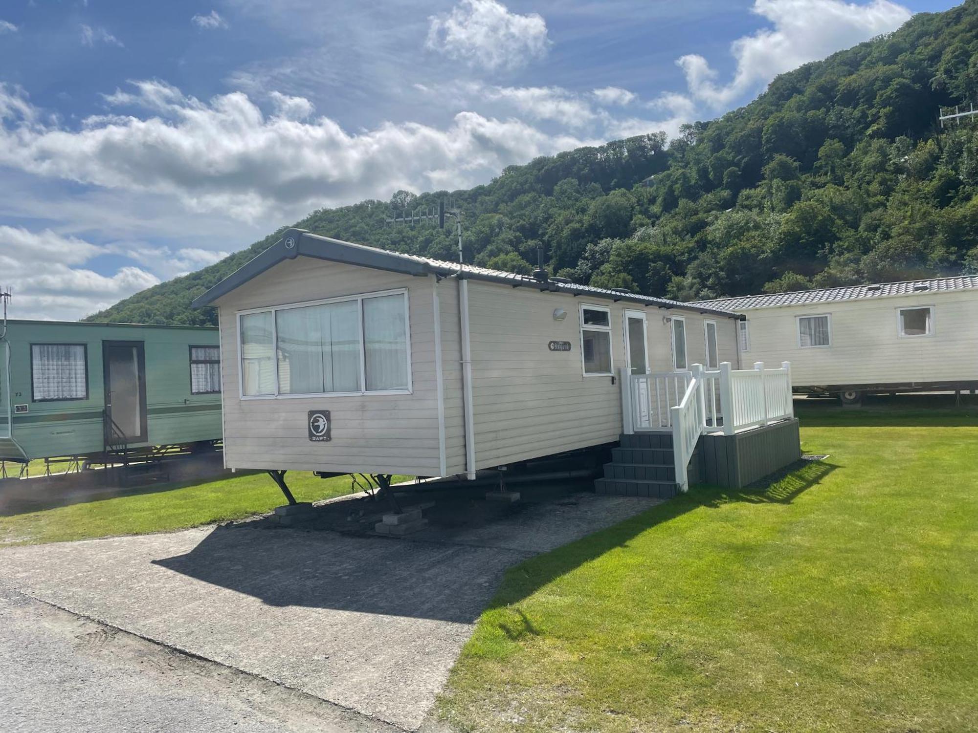 Cozy 2 Bedroom Static Caravan In Clarach Bay , 애버리스트위스 외부 사진